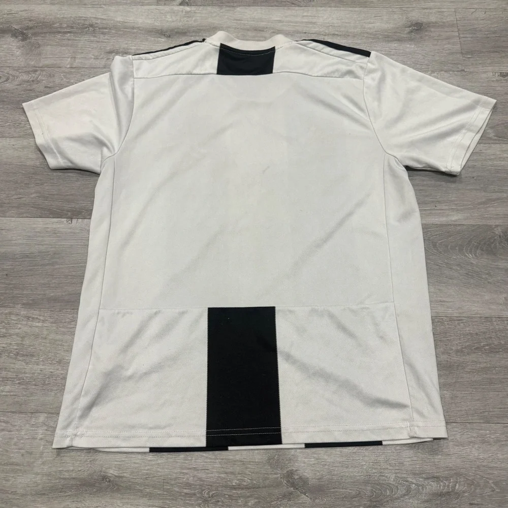 Adidas Juventus Home Jersey Mens Large White Black Striped Soccer Shirt Jeep L